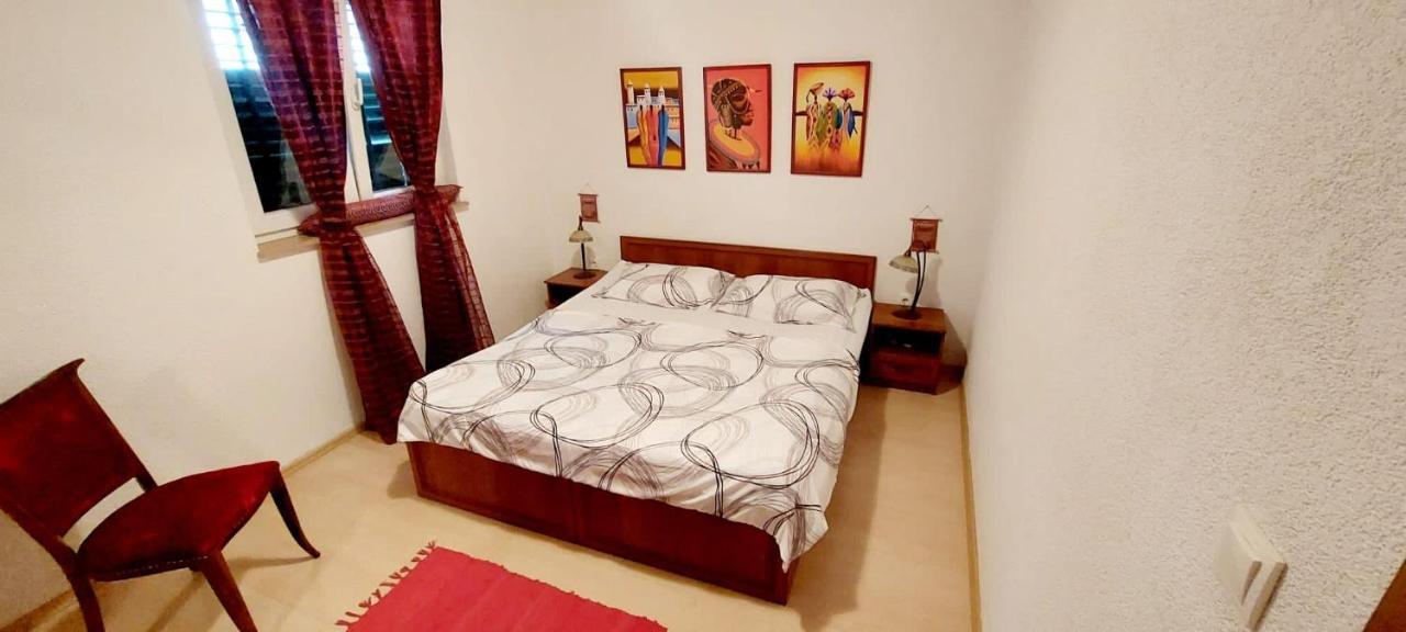 Apartman Pear - Makarska Dış mekan fotoğraf